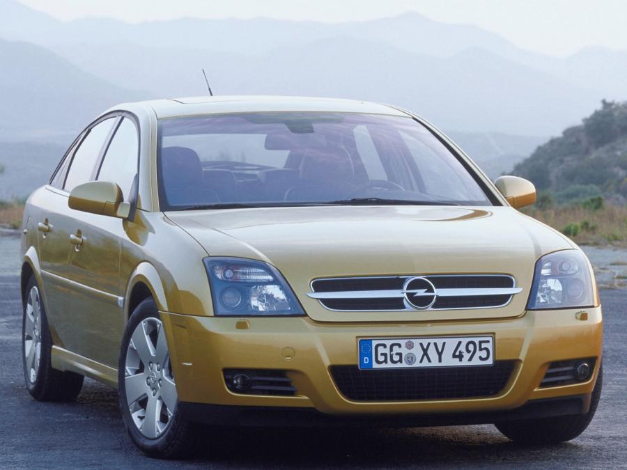  Opel Vectra GTS 2002 года  (фото 19 из 28)